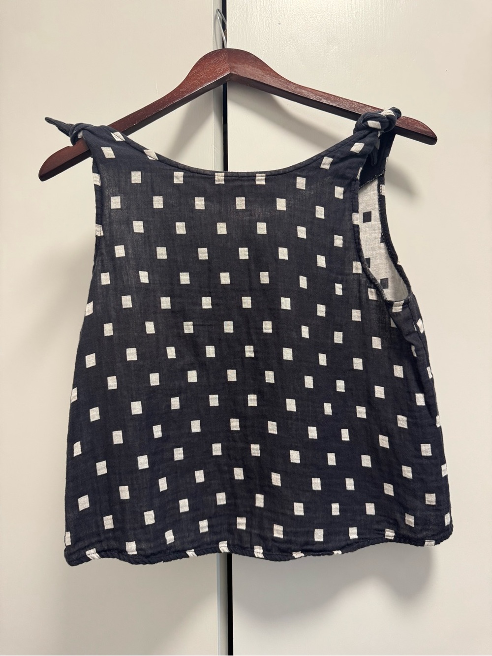 Blue and White harlyn Sleeveless Top